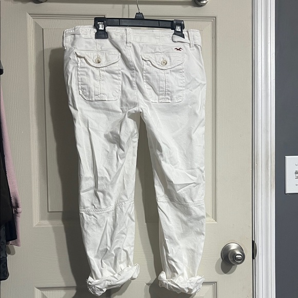 Hollister Women's White Boyfriend Jeans - Picture 3 of 3